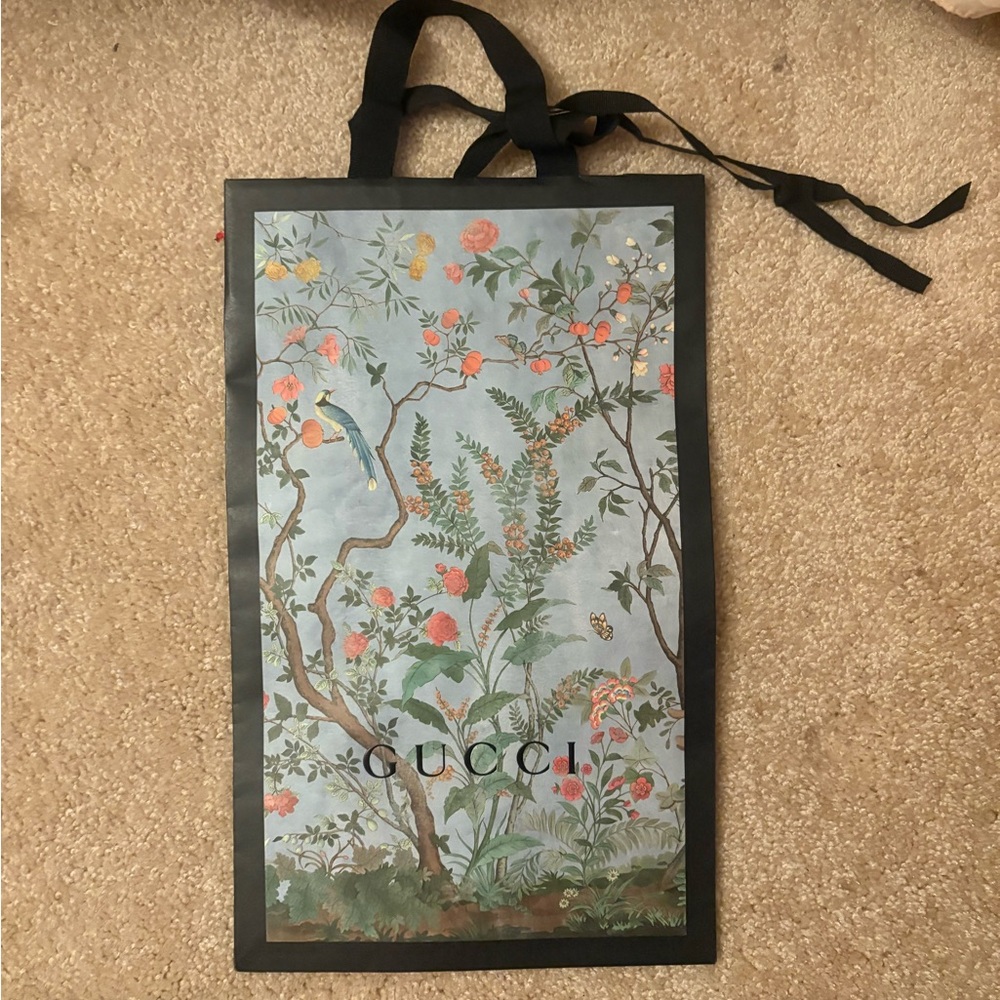 Small Gucci shopping bag